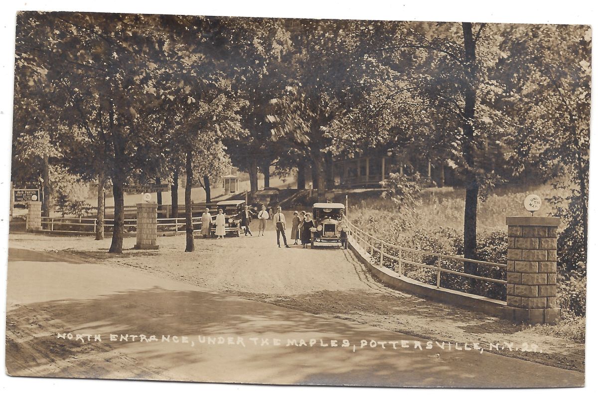 Under the Maples resort